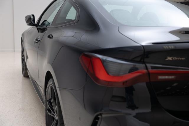 Photo of 2024 Black Sapphire Metallic BMW M440