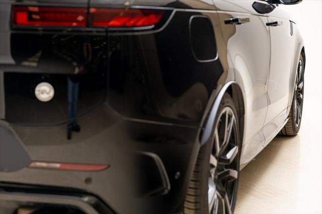 Photo of 2024 Obsidian Black SV Bespoke Ultra Metallic Gloss Land Rover Range Rover Sport