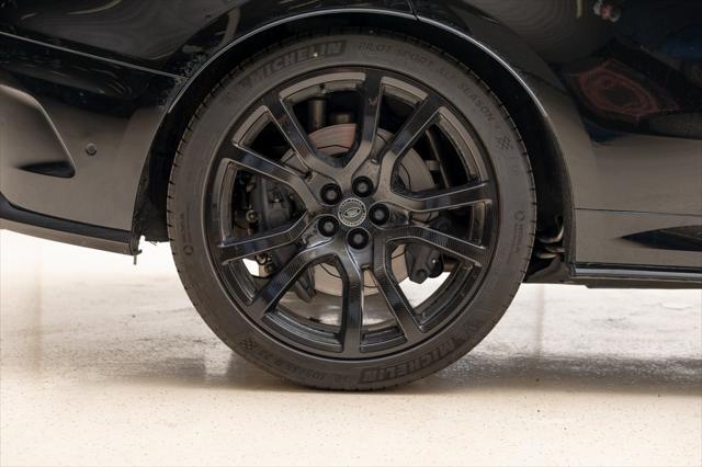 Photo of 2024 Obsidian Black SV Bespoke Ultra Metallic Gloss Land Rover Range Rover Sport