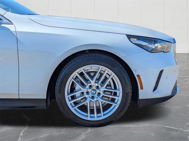 Photo of 2024 Mineral White Metallic BMW 530