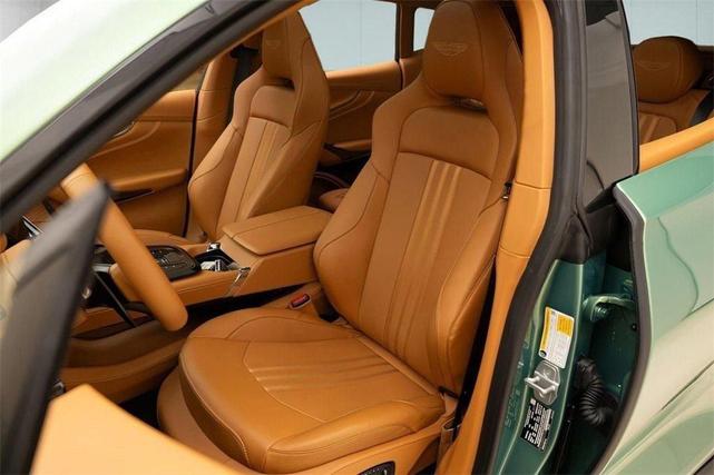 Photo of 2025 GREEN Aston Martin DBX