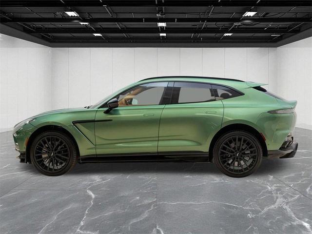 Photo of 2025 GREEN Aston Martin DBX