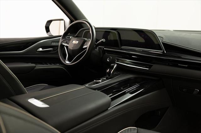 Photo of 2024 Argent Silver Metallic Cadillac Escalade