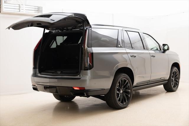 Photo of 2024 Argent Silver Metallic Cadillac Escalade