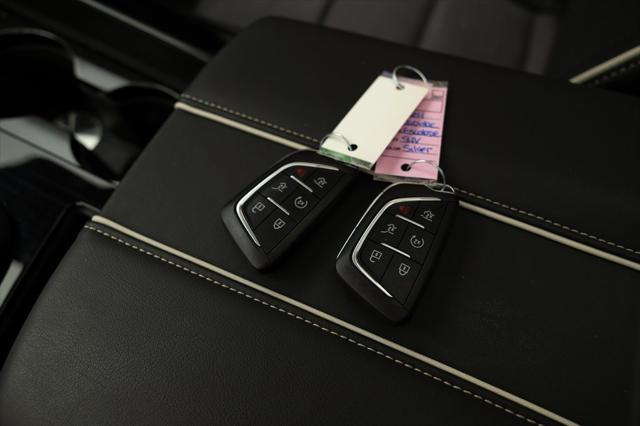 Photo of 2024 Argent Silver Metallic Cadillac Escalade