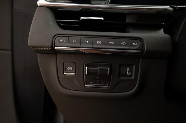 Photo of 2024 Argent Silver Metallic Cadillac Escalade