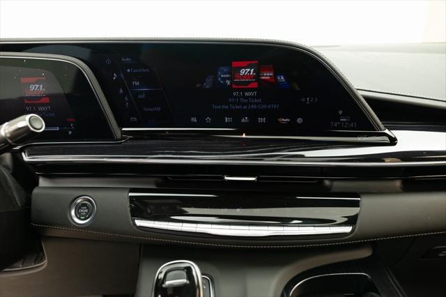 Photo of 2024 Argent Silver Metallic Cadillac Escalade