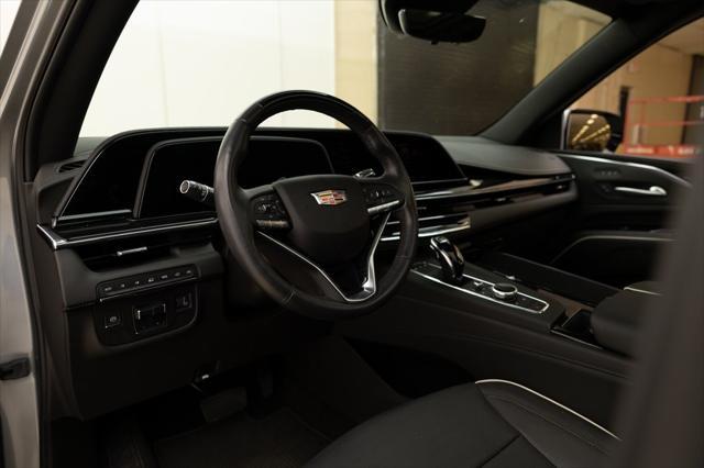 Photo of 2024 Argent Silver Metallic Cadillac Escalade