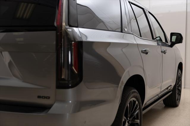Photo of 2024 Argent Silver Metallic Cadillac Escalade