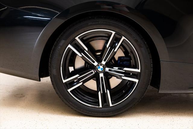 Photo of 2023 Black Sapphire Metallic BMW M440