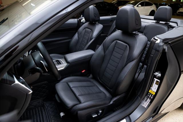 Photo of 2023 Black Sapphire Metallic BMW M440