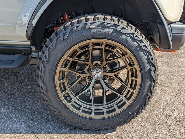 Photo of 2025 Desert Sand Ford Bronco