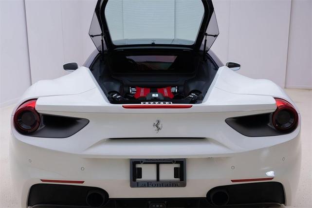 Photo of 2018 Bianco Avus Ferrari 488 GTB