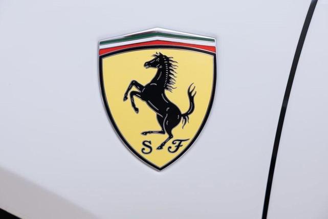 Photo of 2018 Bianco Avus Ferrari 488 GTB