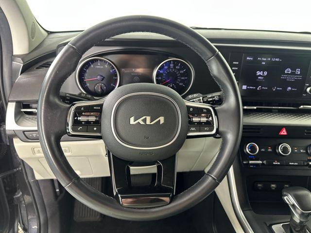 Photo of 2023 Panthera Metal Kia Carnival