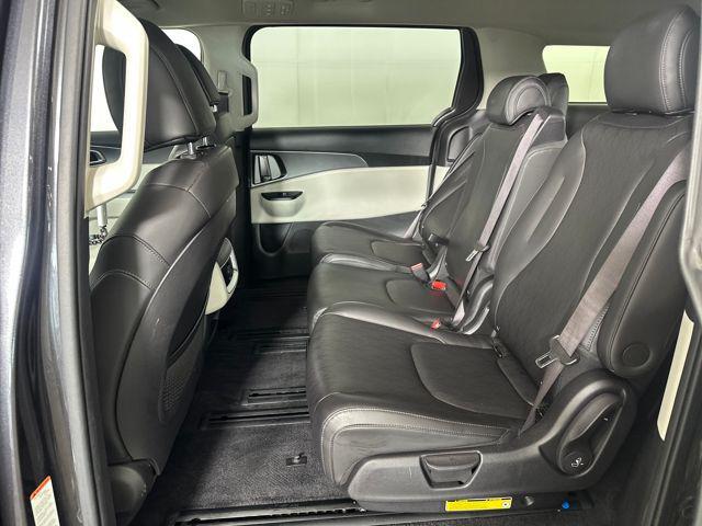 Photo of 2023 Panthera Metal Kia Carnival