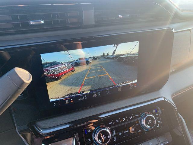 Photo of 2025 Onyx Black GMC Sierra 2500