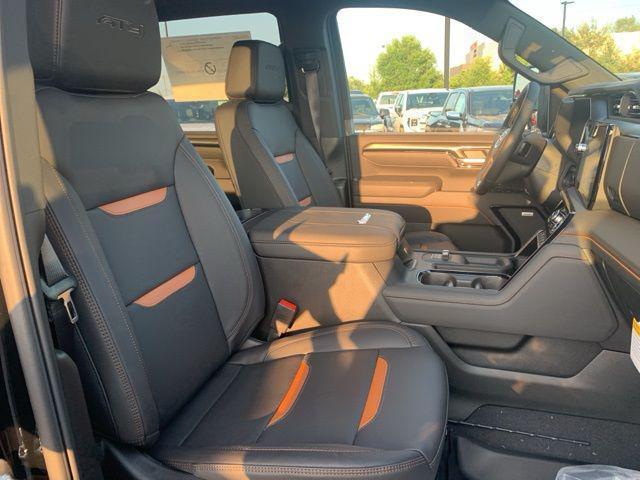 Photo of 2025 Onyx Black GMC Sierra 2500