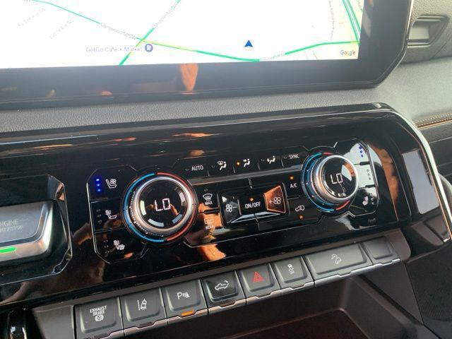 Photo of 2025 Onyx Black GMC Sierra 2500