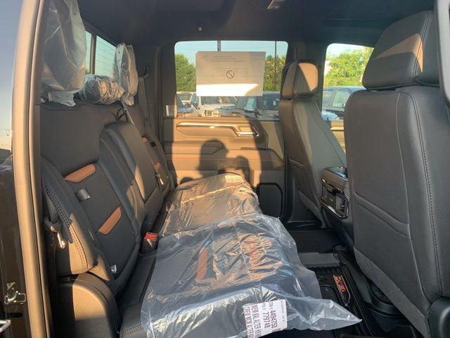 Photo of 2025 Onyx Black GMC Sierra 2500
