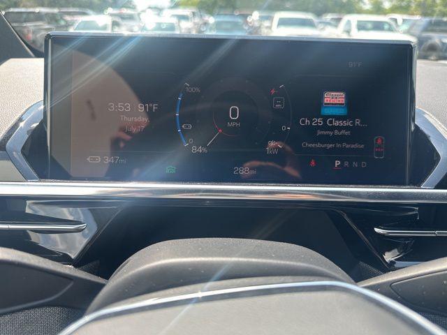 Photo of 2026 Summit White GMC Sierra EV