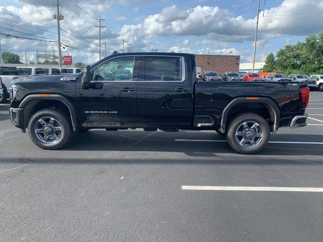 Photo of 2025 Onyx Black GMC Sierra 2500