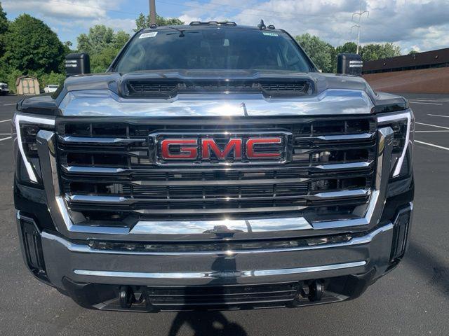 Photo of 2025 Onyx Black GMC Sierra 2500