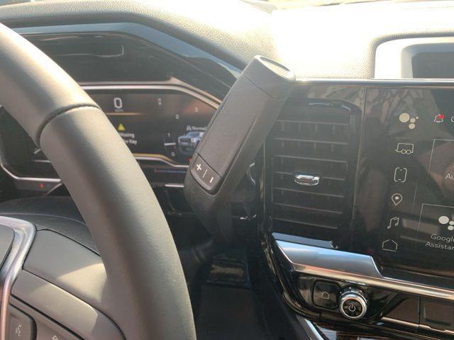 Photo of 2025 Onyx Black GMC Sierra 2500