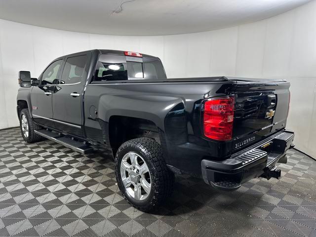 Photo of 2018 Black Chevrolet Silverado 2500