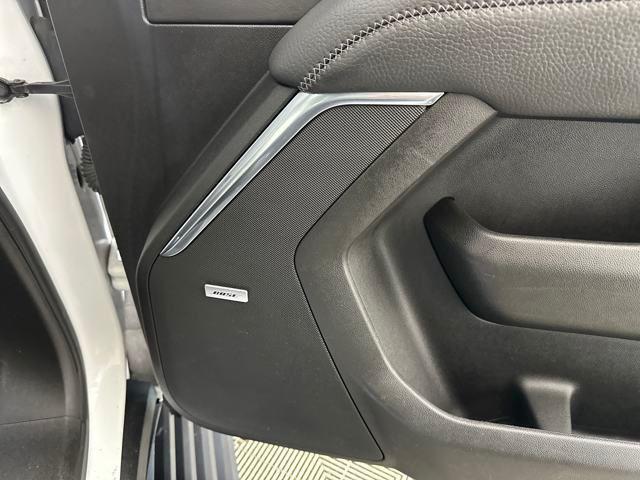Photo of 2021 Summit White GMC Yukon