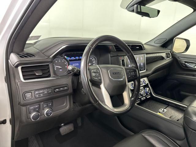 Photo of 2021 Summit White GMC Yukon