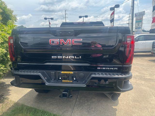 Photo of 2025 Onyx Black GMC Sierra 2500
