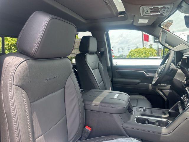 Photo of 2025 Onyx Black GMC Sierra 2500