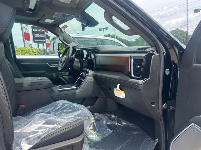Photo of 2025 Onyx Black GMC Sierra 2500