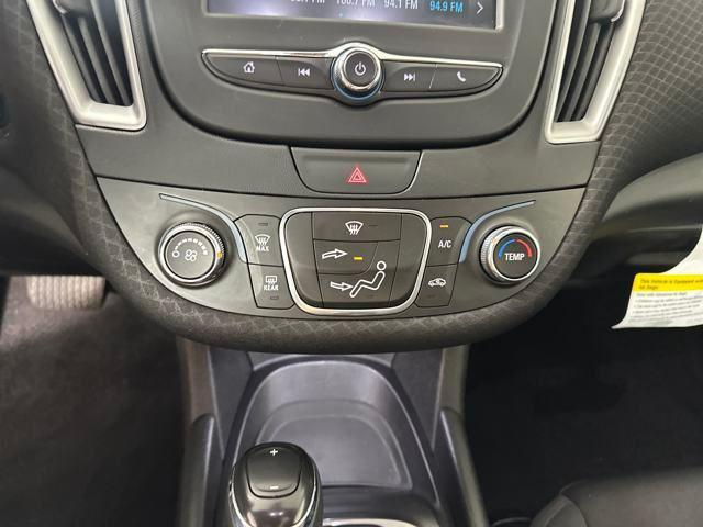 Photo of 2017 Mosaic Black Metallic Chevrolet Malibu