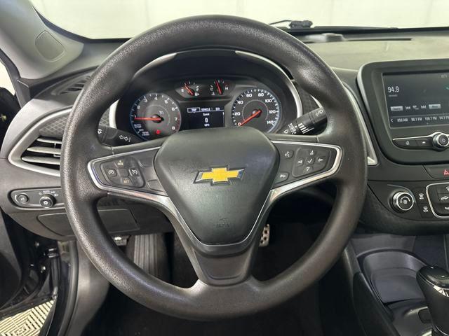 Photo of 2017 Mosaic Black Metallic Chevrolet Malibu