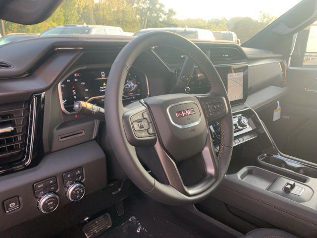 Photo of 2025 Onyx Black GMC Sierra 2500