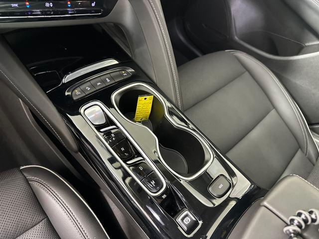 Photo of 2023 Summit White Buick Envision