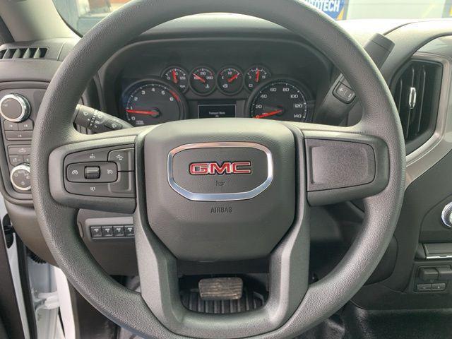 Photo of 2025 Summit White GMC Sierra 2500