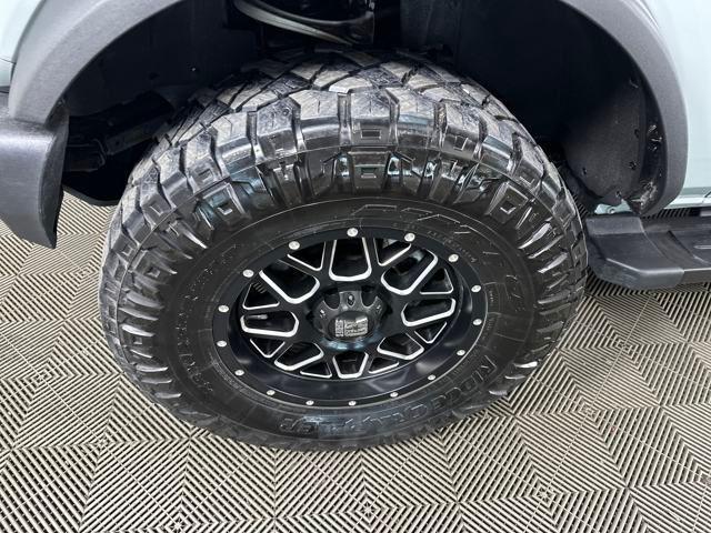Photo of 2022 Cactus Gray Ford Bronco