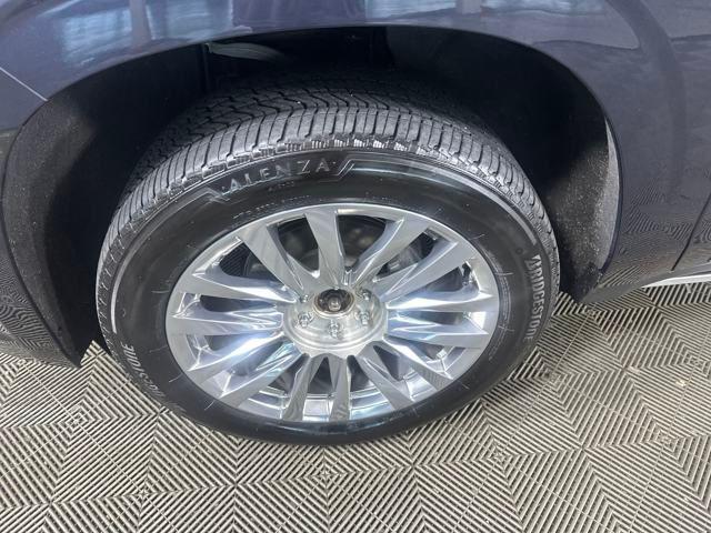 Photo of 2022 Galactic Gray Metallic Cadillac Escalade