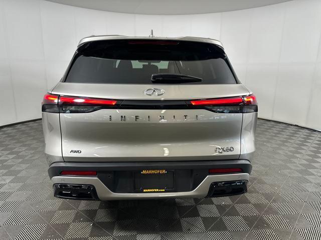 Photo of 2023 Gold INFINITI QX60