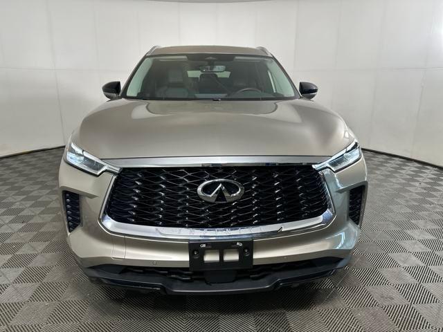 Photo of 2023 Gold INFINITI QX60