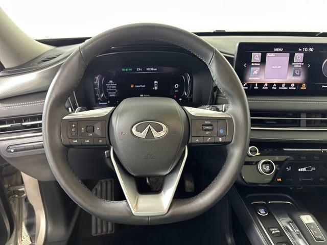 Photo of 2023 Gold INFINITI QX60