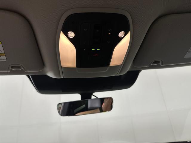 Photo of 2023 Gold INFINITI QX60