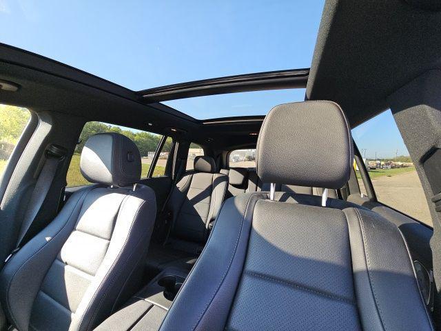 Photo of 2022 White Mercedes-Benz GLS 450
