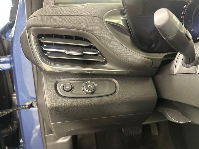 Photo of 2024 Ocean Blue Metallic Buick Envista