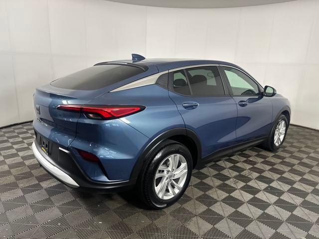 Photo of 2024 Ocean Blue Metallic Buick Envista