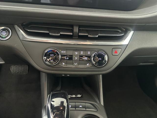 Photo of 2024 Ocean Blue Metallic Buick Envista