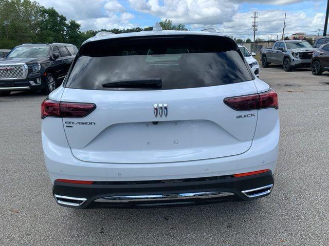 Photo of 2025 Iridescent White Tricoat Buick Envision